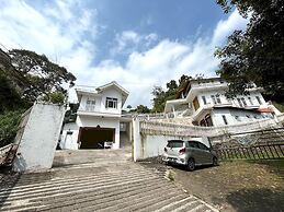 OYO LIFE 92844 Penginapan Cibodas