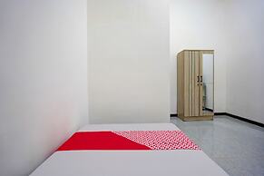 OYO 92848 Tri D Homestay Syariah