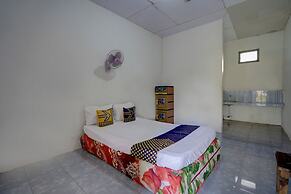 SPOT ON 92855 Griya Sandi Syariah Rogojampi