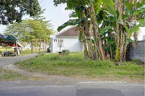 SPOT ON 92855 Griya Sandi Syariah Rogojampi