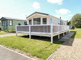 Hazell Thorne Hideaway