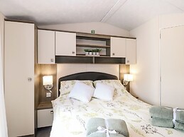 Hazell Thorne Hideaway