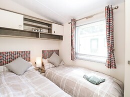 Hazell Thorne Hideaway