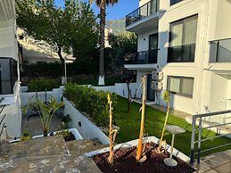Marla Suite Hotel