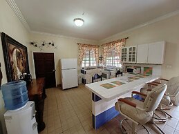 Hotel Cabañas River Park