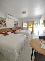 Hotel Cabañas River Park