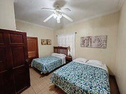 Hotel Cabañas River Park