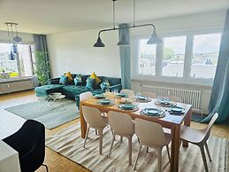 Large 3bedrooms in belair TerraceParking