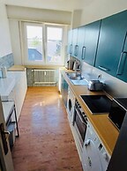 Large 3bedrooms in belair TerraceParking