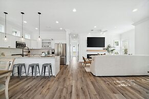 Destin Beach House - Gulf Star by PHG