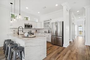 Destin Beach House - Gulf Star by PHG