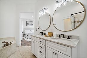 Destin Beach House - Gulf Star by PHG