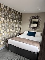 The New Hobbit Hotel Rooms