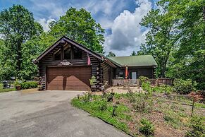 Treetop Oasis Retreat