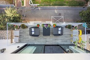 Top TLV Grand Suites