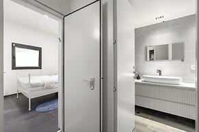 Top TLV Grand Suites