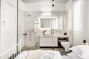 Top TLV Grand Suites