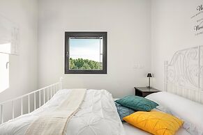 Top TLV Grand Suites