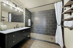 The Suites at Prairie Falls