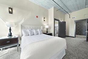 The Suites at Prairie Falls