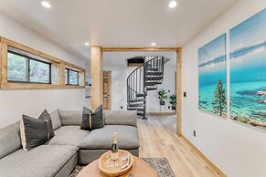 Lake View, Firepit, Game Room Remodeled Lake Tahoe Luxury Cabin by Ava