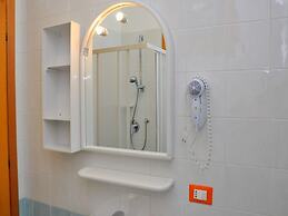 Seaside Bright Flat With Terrace - Beahost