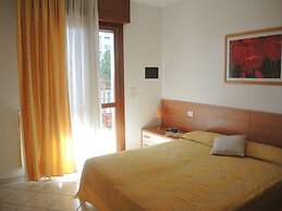 Renovated Flat Next to the Beach - Beahost