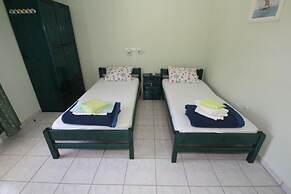 Pelagos Studios by Frangki 2