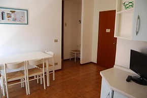 Seaside Welcoming Flat Next to the Beach - Beahost