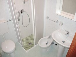 Seaside Welcoming Flat Next to the Beach - Beahost