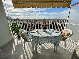 Comfy Studio With Pool and Terrace