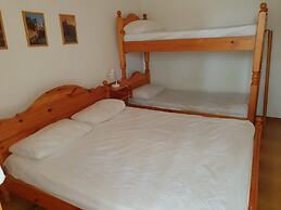 Spacious Flat With Terrace, Pool and Play Area