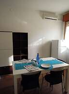 Lovely Flat With Garden in a Residence - Beahost