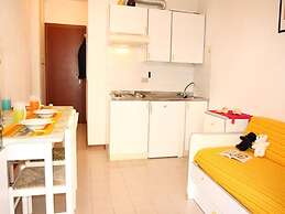 Two-room Flat With Swimming Pool Near the sea