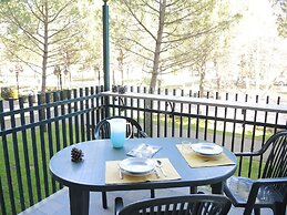 Flat in Residence With Swimming Pool and Balcony