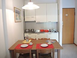 Flat in Residence With Swimming Pool and Balcony