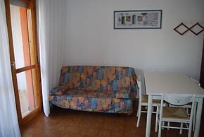 Adorable Apartment With Nice Terrace - Beahost