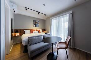 House of Charlie Paraiso