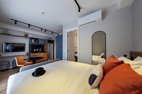 House of Charlie Paraiso