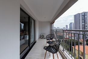 House of Charlie Paraiso