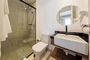 House of Charlie Paraiso