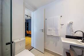 House of Charlie Paraiso