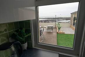 Coorie By The Coast Beachfront Cottage Arbroath