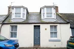 Coorie By The Coast Beachfront Cottage Arbroath
