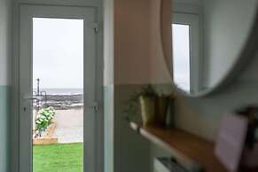 Coorie By The Coast Beachfront Cottage Arbroath