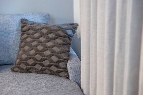 ART SHINSEKAI MINAMI