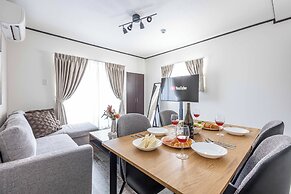 ART SHINSEKAI MINAMI