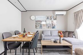 ART SHINSEKAI MINAMI