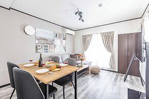 ART SHINSEKAI MINAMI