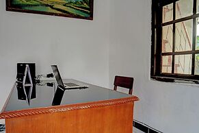 SPOT ON 92856 Home Stay Syariah Aom Kusman